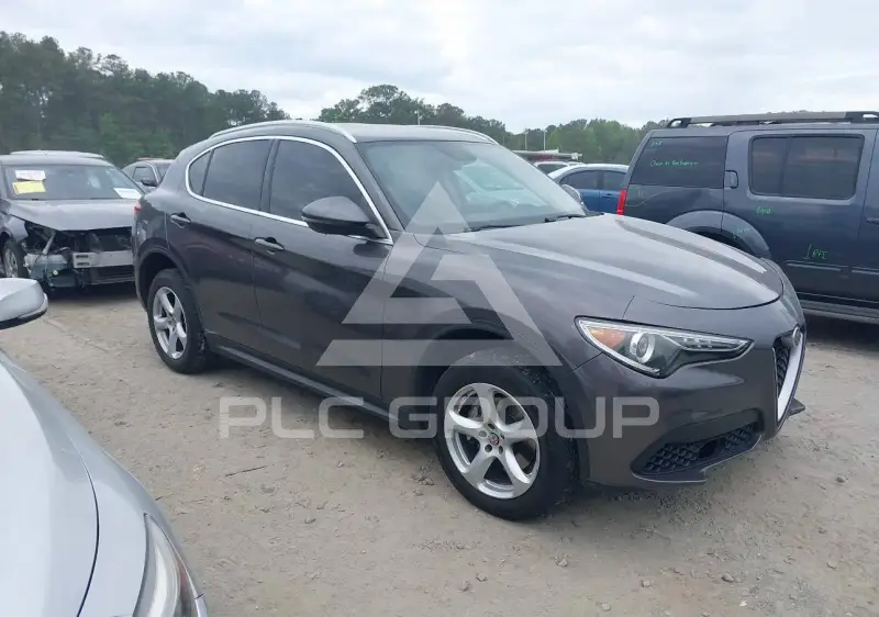 2019 Alfa Romeo Stelvio фото