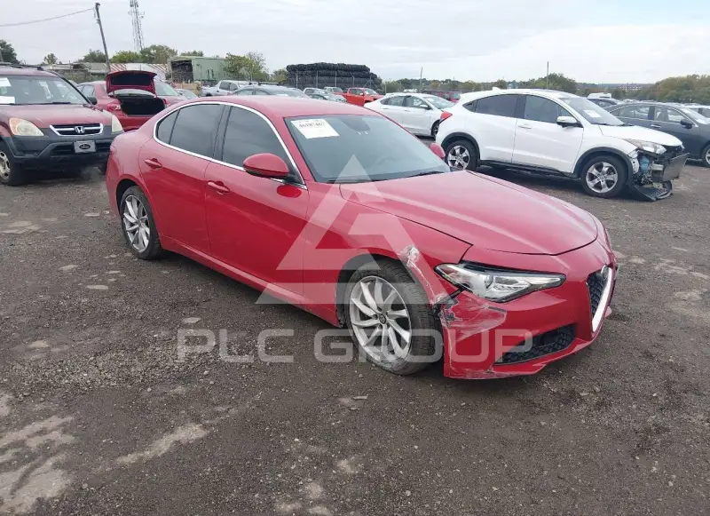 2019 Alfa Romeo Giulia photo