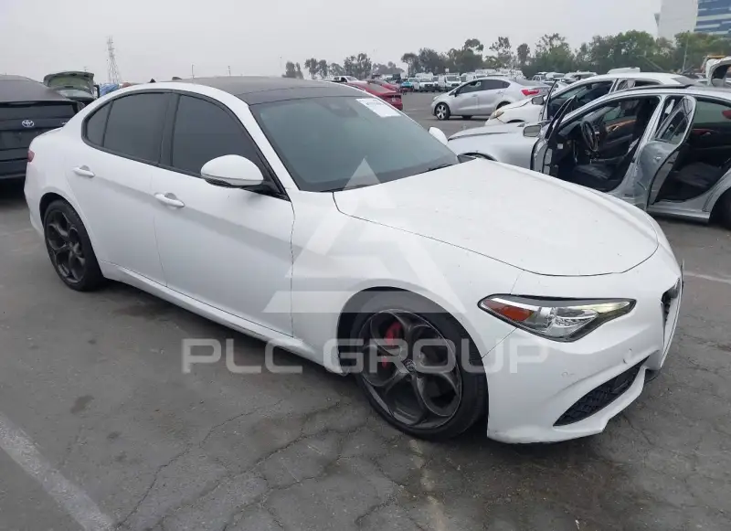 2019 Alfa Romeo Giulia фото