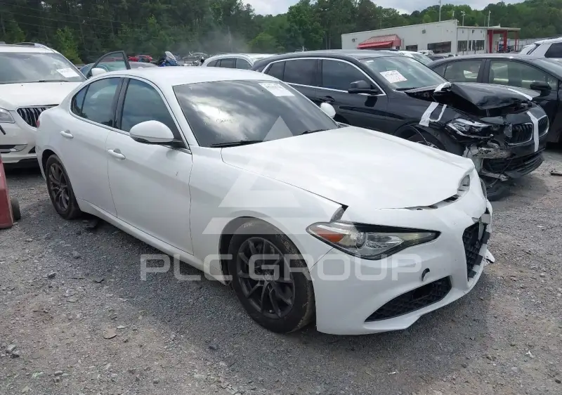 2019 Alfa Romeo Giulia фото