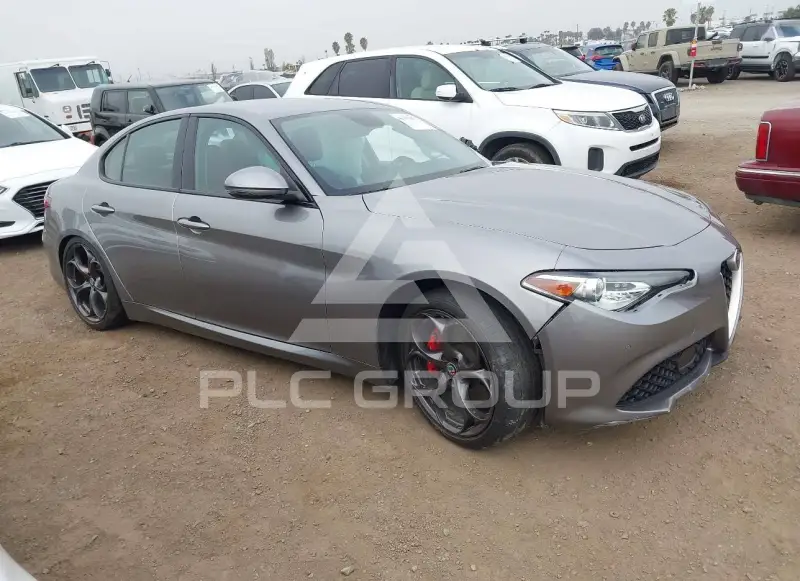 2019 Alfa Romeo Giulia фото