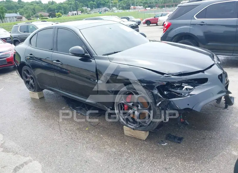 2019 Alfa Romeo Giulia фото