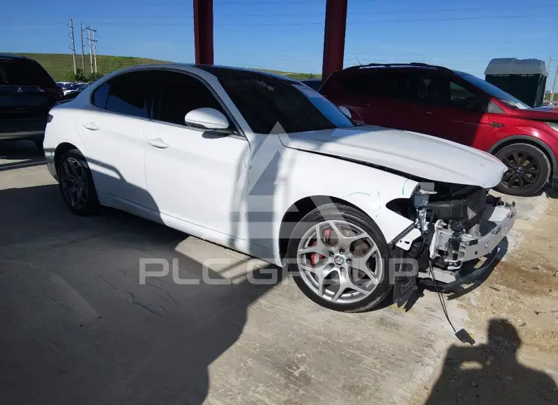 2019 Alfa Romeo Giulia фото