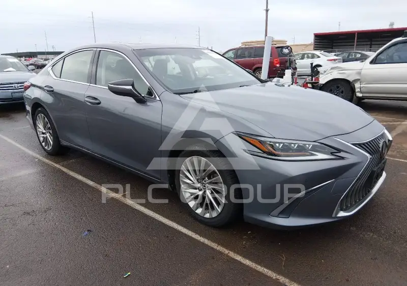 2019 Lexus ES350 фото