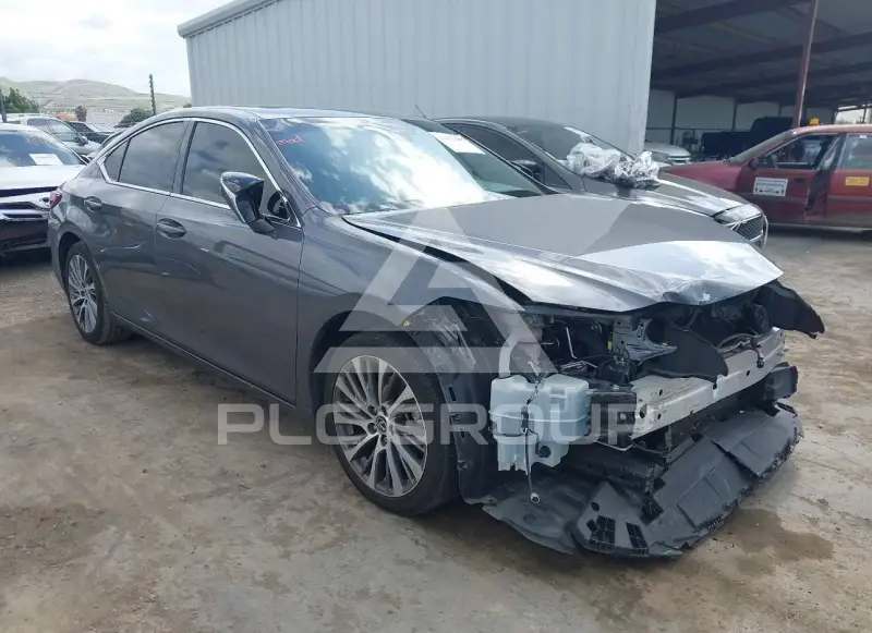 2019 Lexus ES350 фото