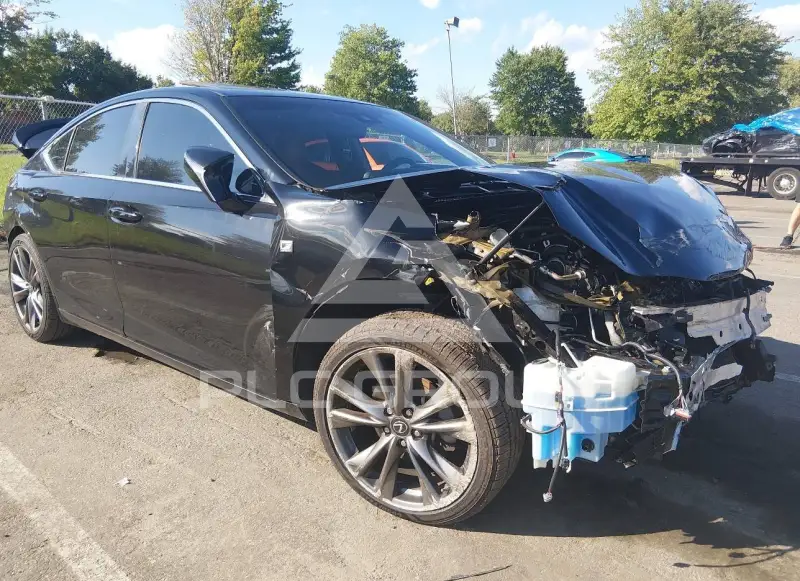 2019 Lexus ES350 фото