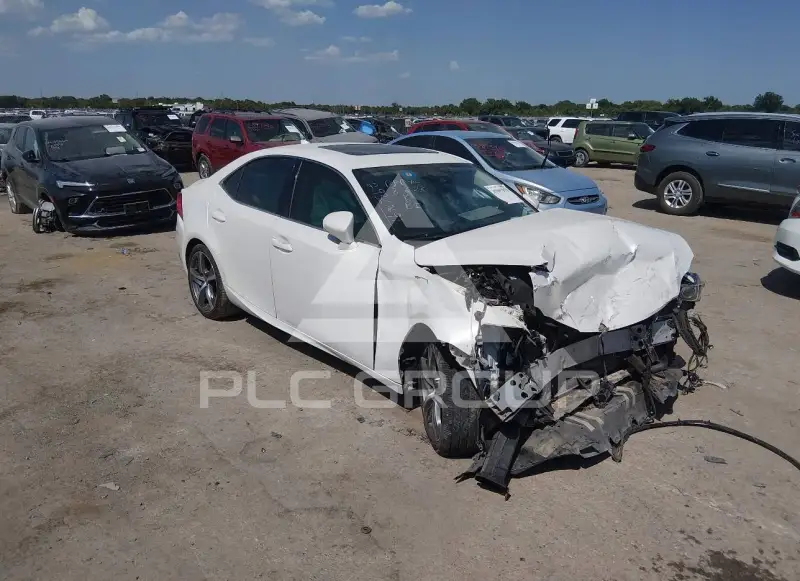 2019 Lexus IS300 photo