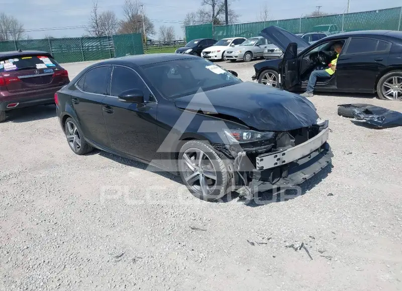 2019 Lexus IS300 photo