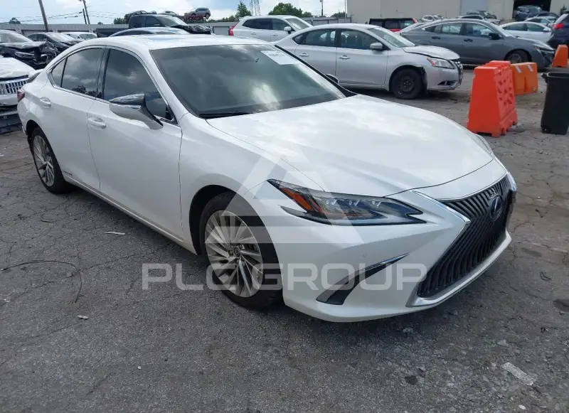 2019 Lexus ES300 фото