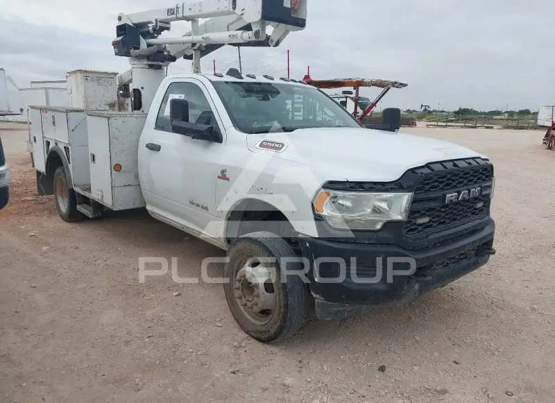 2019 RAM 5500 фото