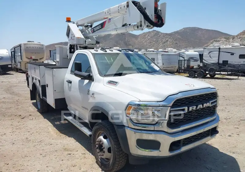 2019 RAM 5500 фото