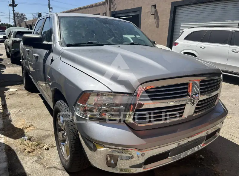 2019 RAM 1500 photo
