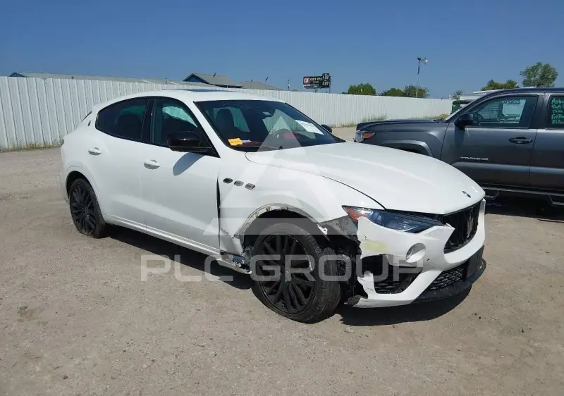 2019 Maserati LEVANTE фото