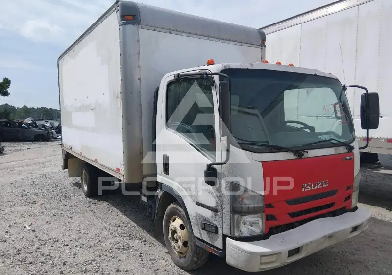 2019 Isuzu NPR photo