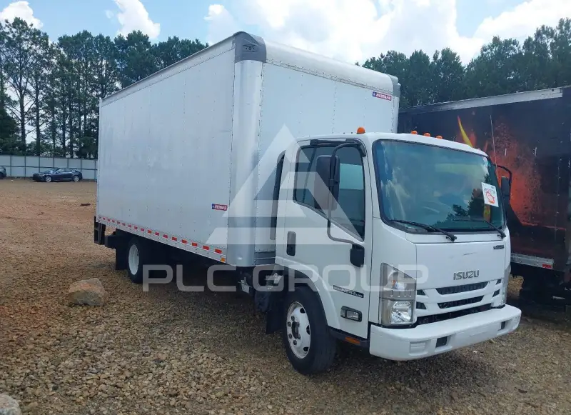2019 Isuzu NPR photo