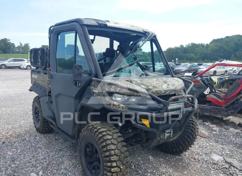 2019 Can-AM DEFENDER фото
