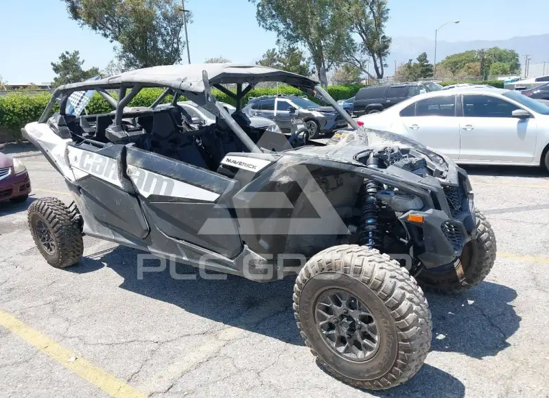 2019 Can-AM MAVERICK фото