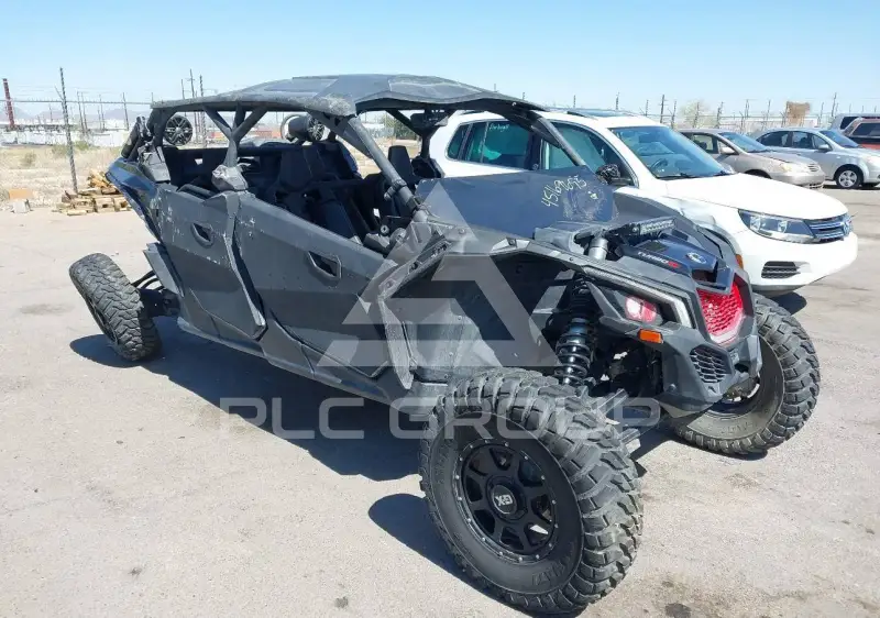 2019 Can-AM MAVERICK фото