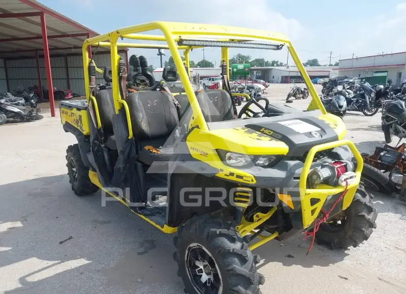 2019 Can-AM DEFENDER фото