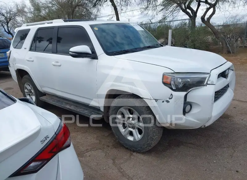 2019 Toyota 4 RUNNER photo