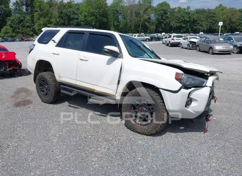 2019 Toyota 4 RUNNER photo