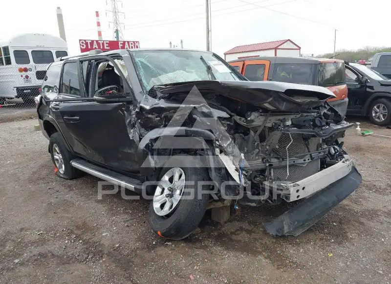 2019 Toyota 4 RUNNER photo