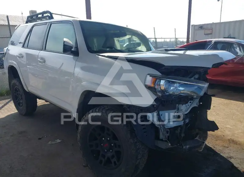 2019 Toyota 4 RUNNER фото