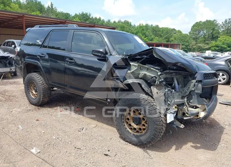 2019 Toyota 4 RUNNER photo