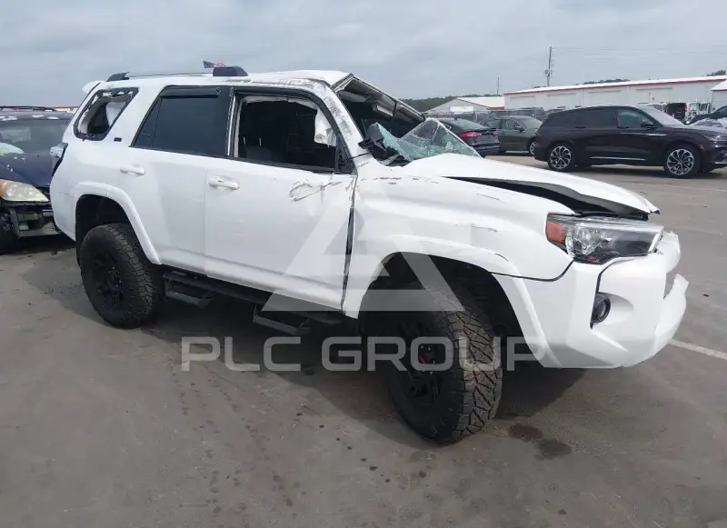 2019 Toyota 4 RUNNER фото