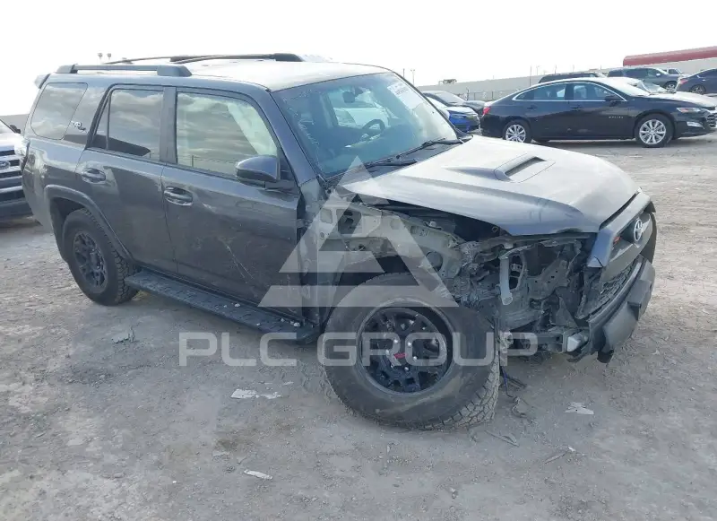 2019 Toyota 4 RUNNER photo