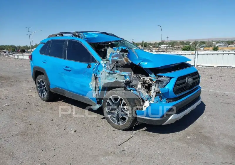 2019 Toyota RAV4 фото