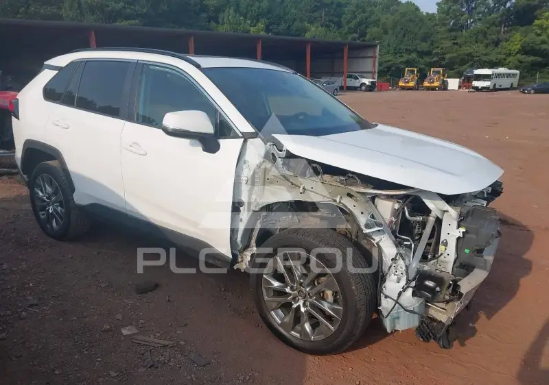 2019 Toyota RAV4 фото