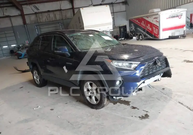 2019 Toyota RAV4 фото