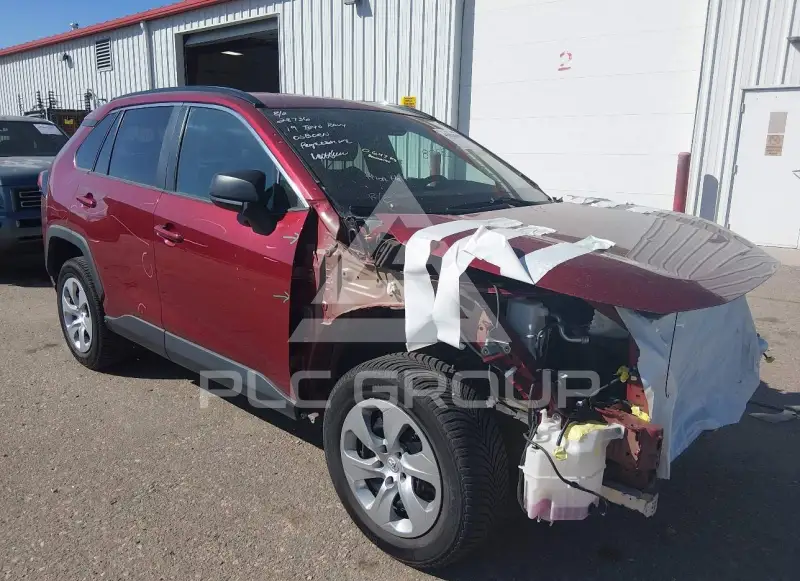 2019 Toyota RAV4 фото