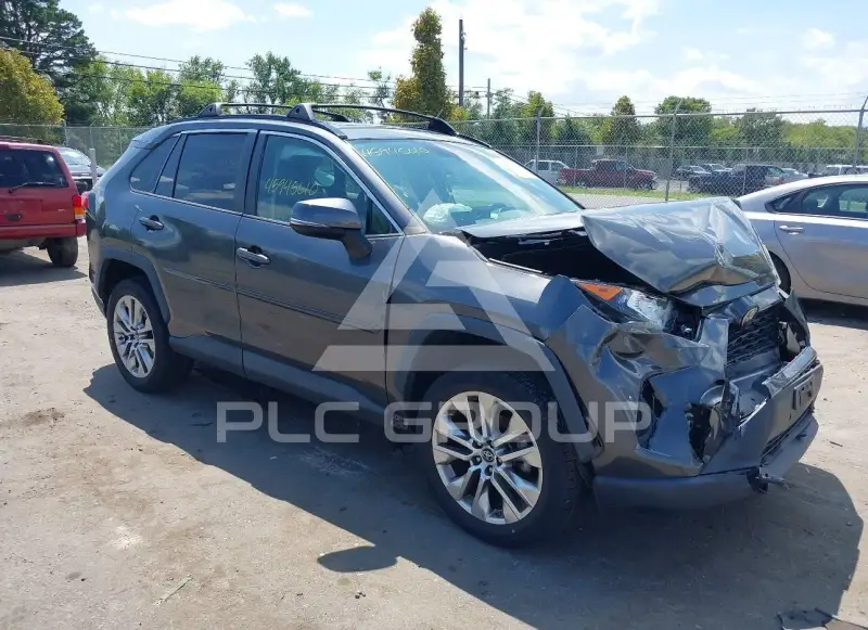 2019 Toyota RAV4 photo