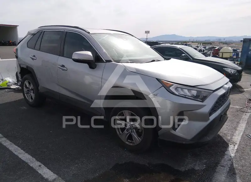 2019 Toyota RAV4 photo