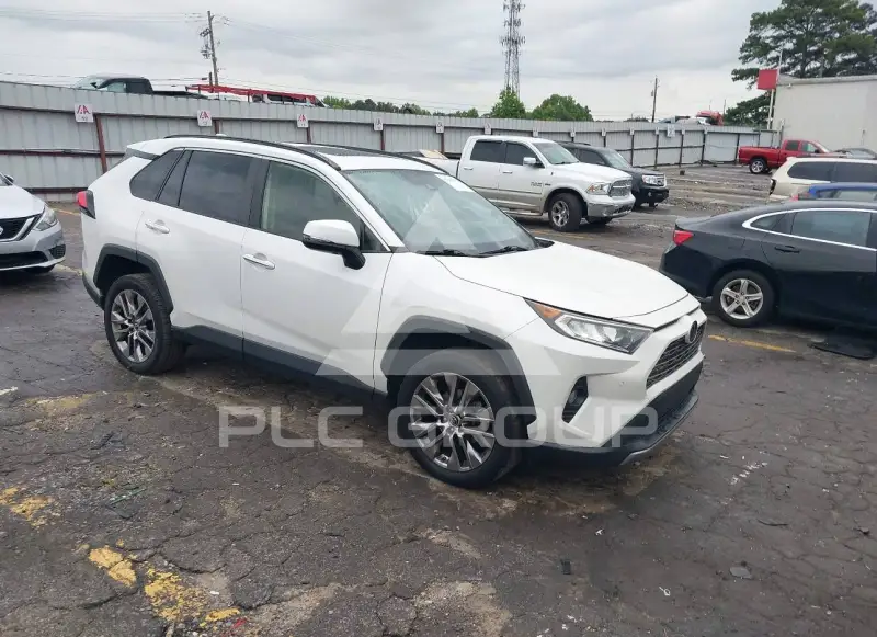 2019 Toyota RAV4 фото