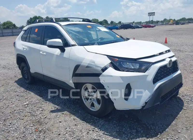 2019 Toyota RAV4 фото