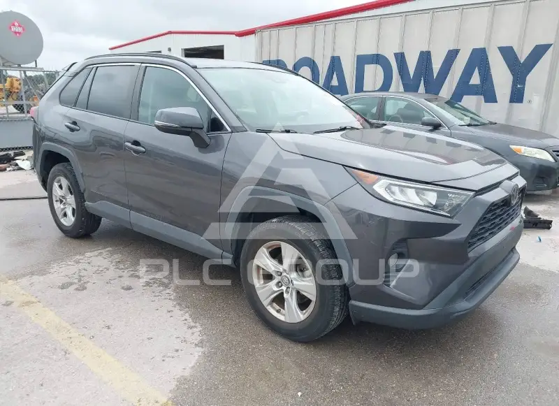 2019 Toyota RAV4 фото