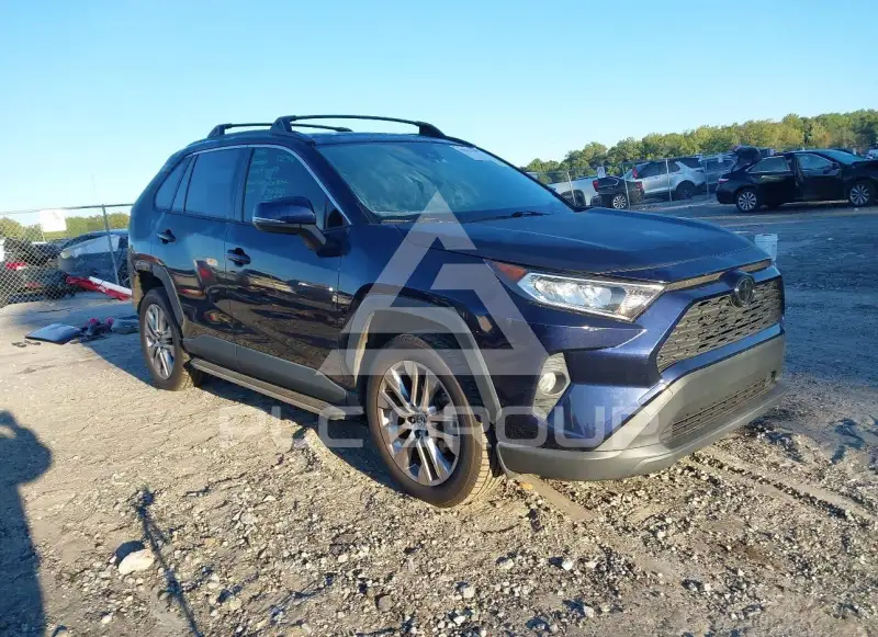 2019 Toyota RAV4 photo