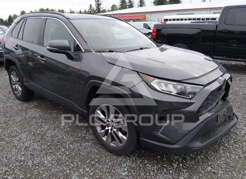 2019 Toyota RAV4 фото