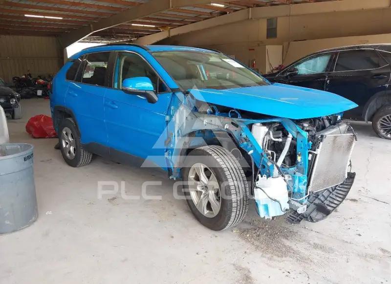 2019 Toyota RAV4 фото