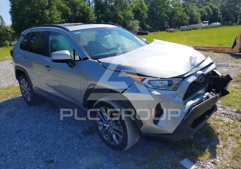 2019 Toyota RAV4 photo