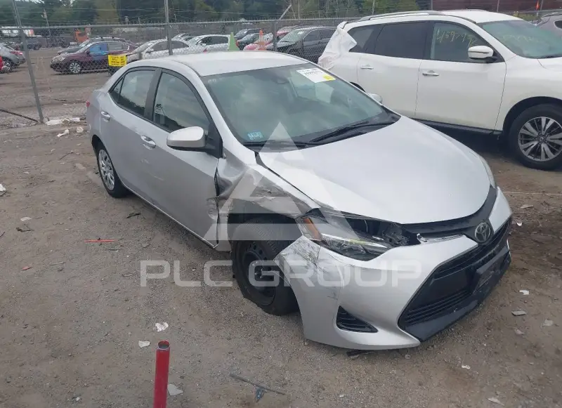 2019 Toyota COROLLA фото