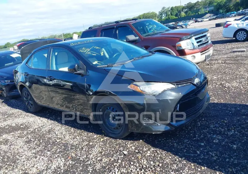 2019 Toyota COROLLA фото