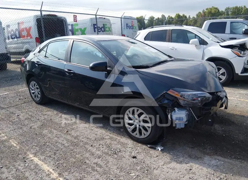 2019 Toyota COROLLA фото