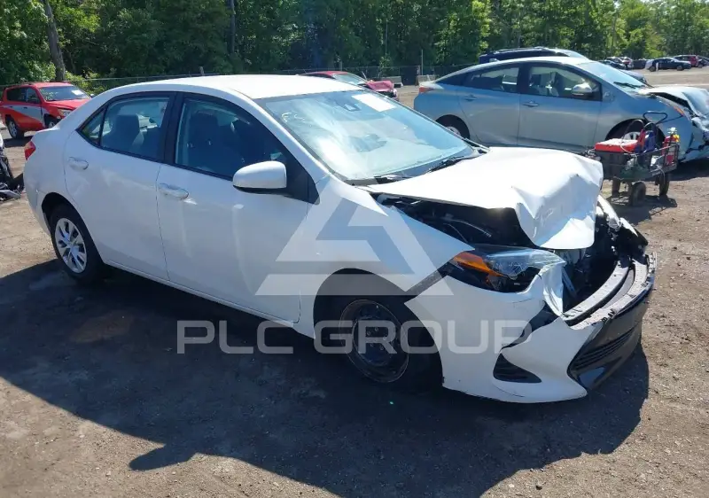 2019 Toyota COROLLA фото