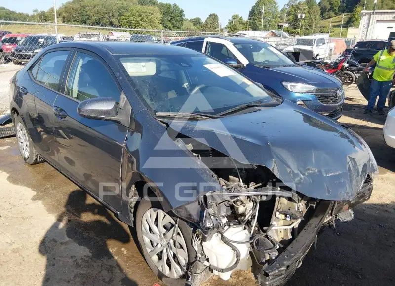 2019 Toyota COROLLA фото