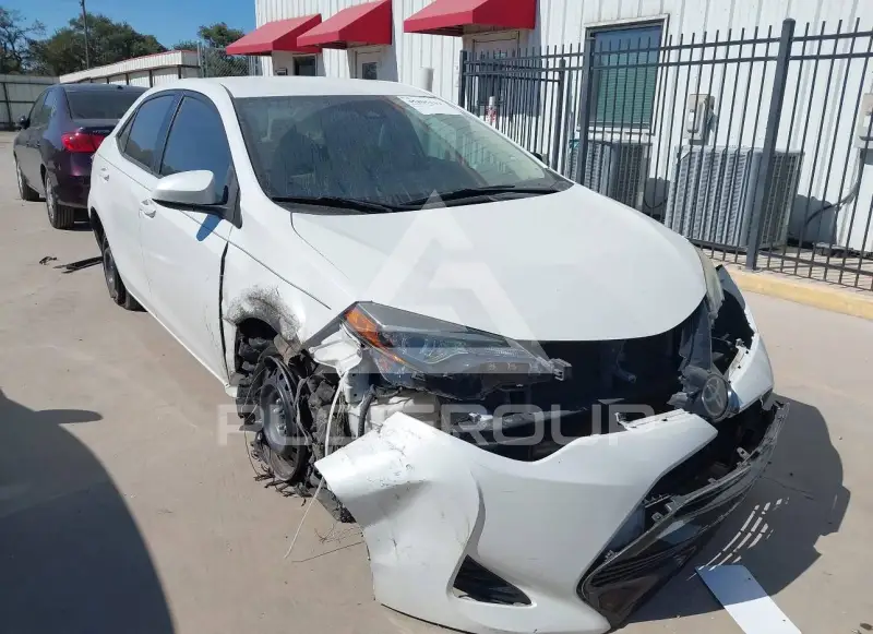 2019 Toyota COROLLA фото