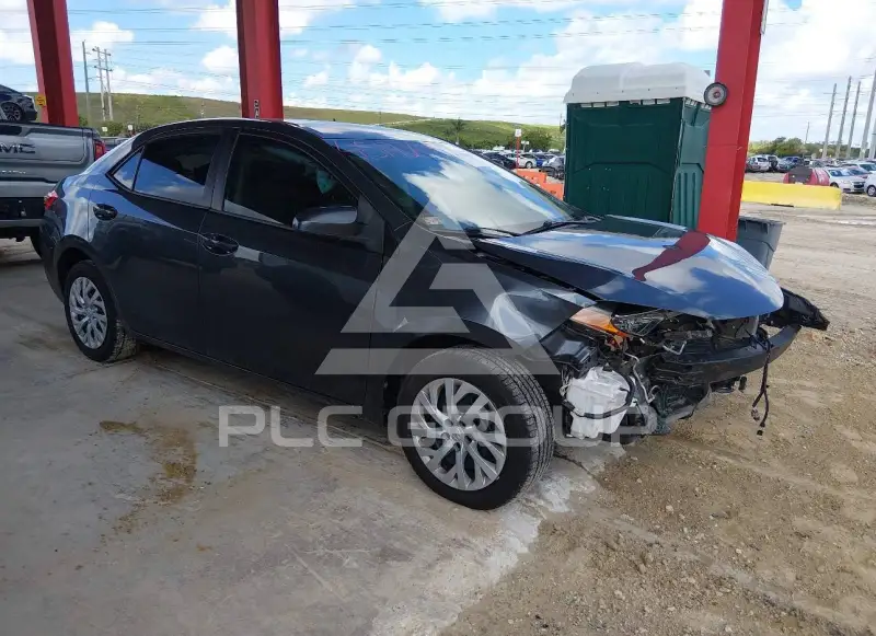 2019 Toyota COROLLA фото